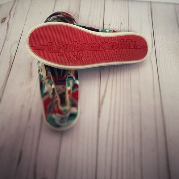 Tigerbear Republik Slip-On  Shoes (7) - Picture 6 of 8